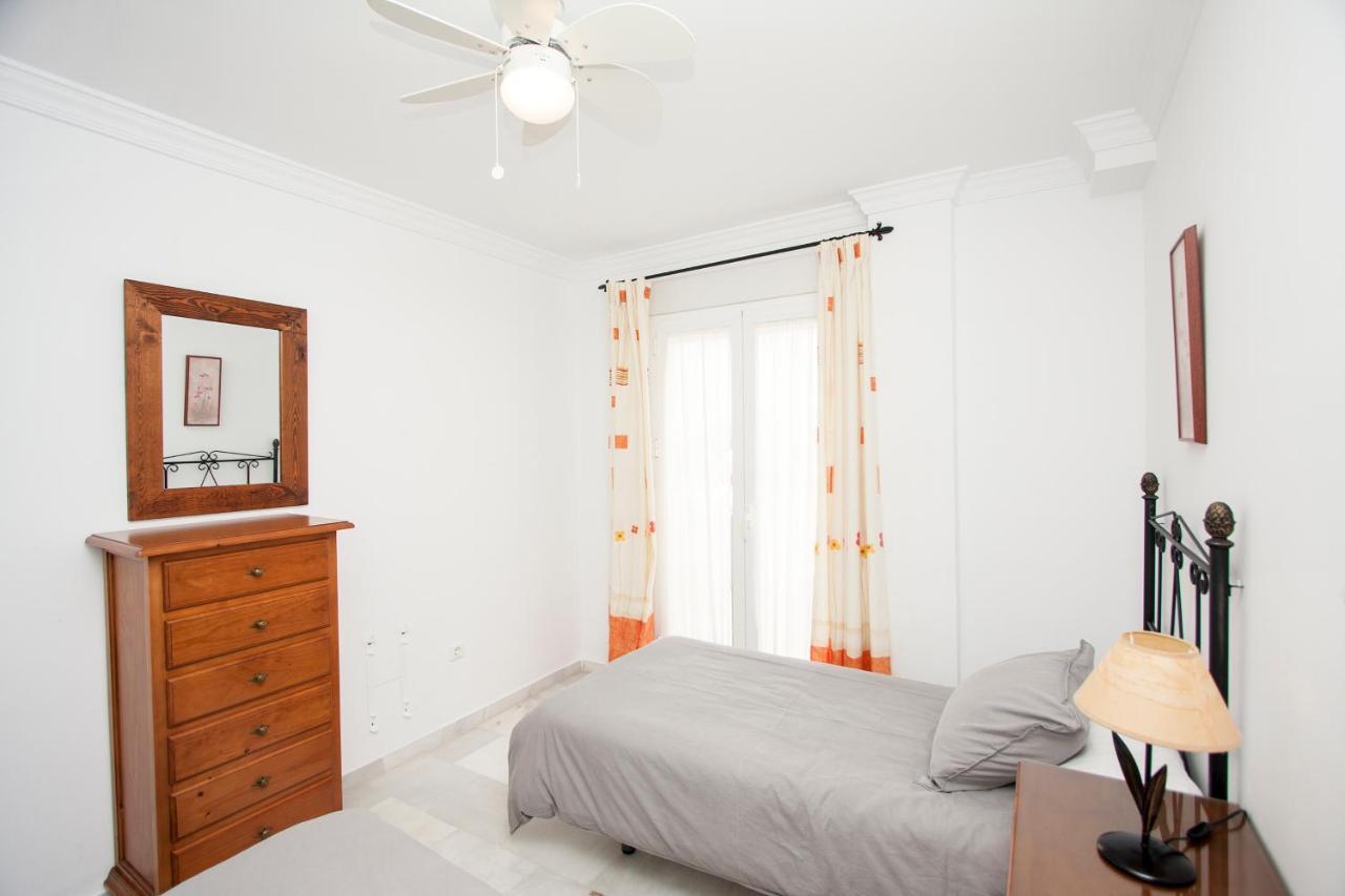 ネルハResidencial Aljamarアパートメント エクステリア 写真