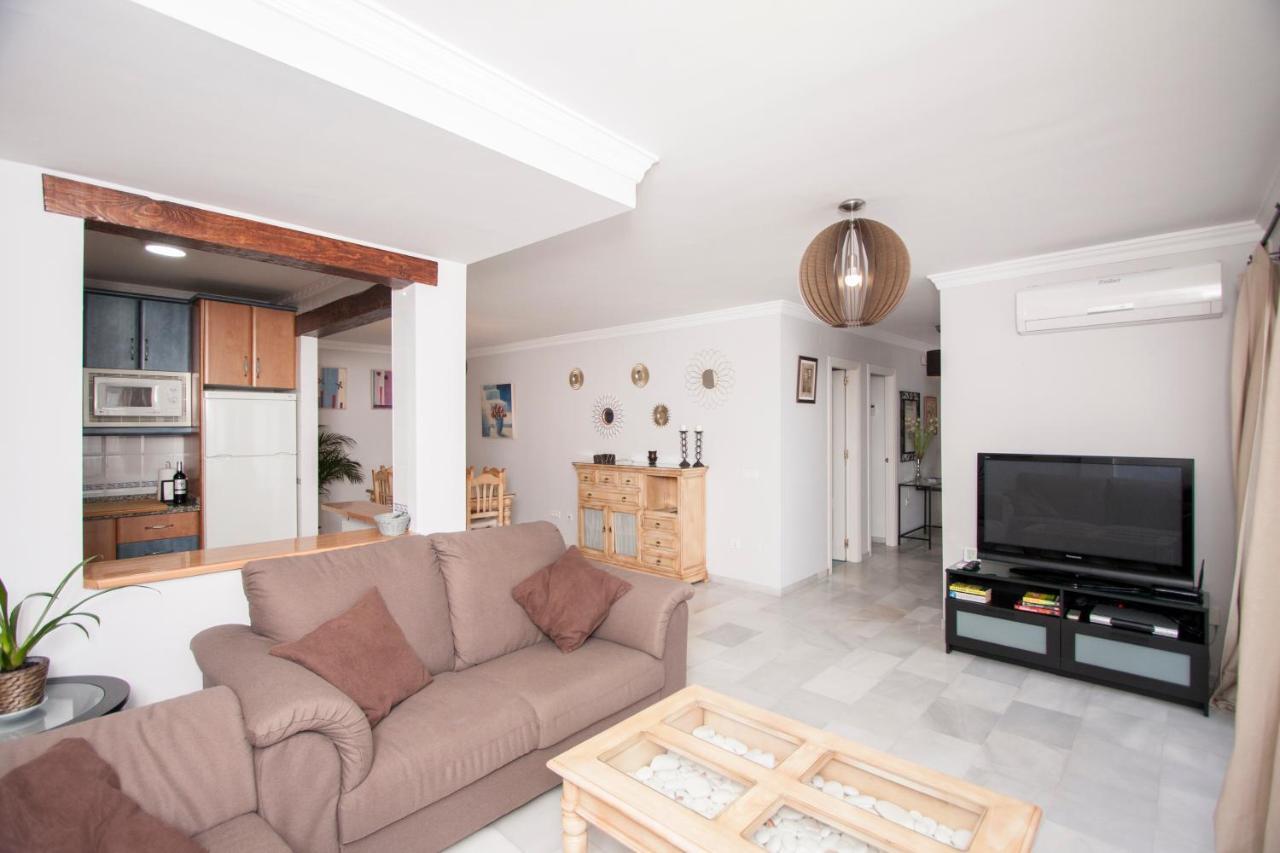 ネルハResidencial Aljamarアパートメント エクステリア 写真